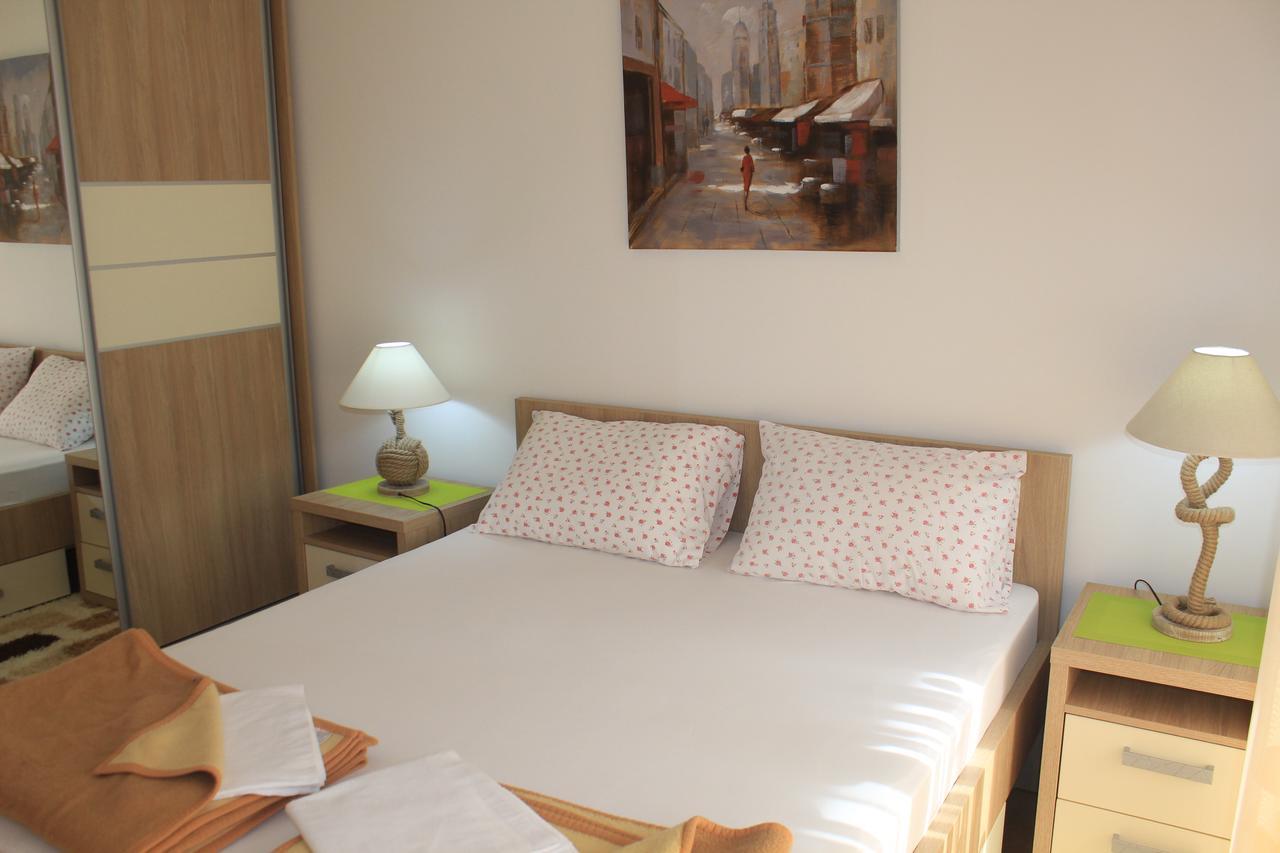 Pjerotic Apartment บุดวา ภายนอก รูปภาพ