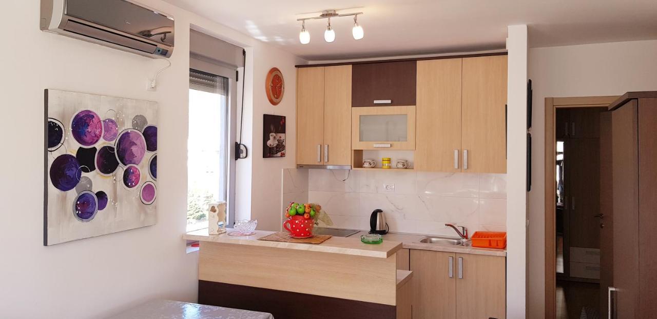 Pjerotic Apartment บุดวา ภายนอก รูปภาพ