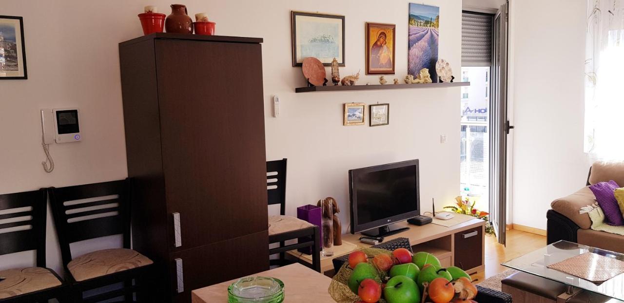 Pjerotic Apartment บุดวา ภายนอก รูปภาพ